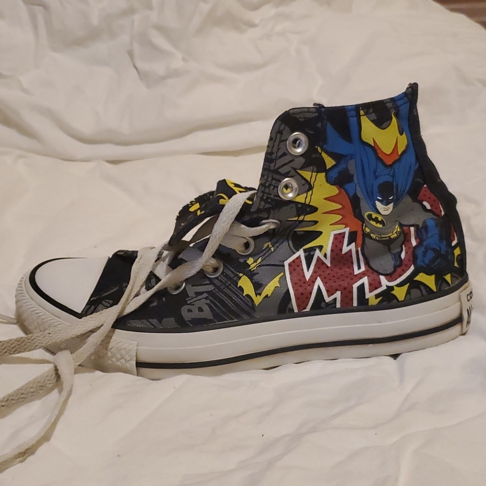Limited edition batman converse